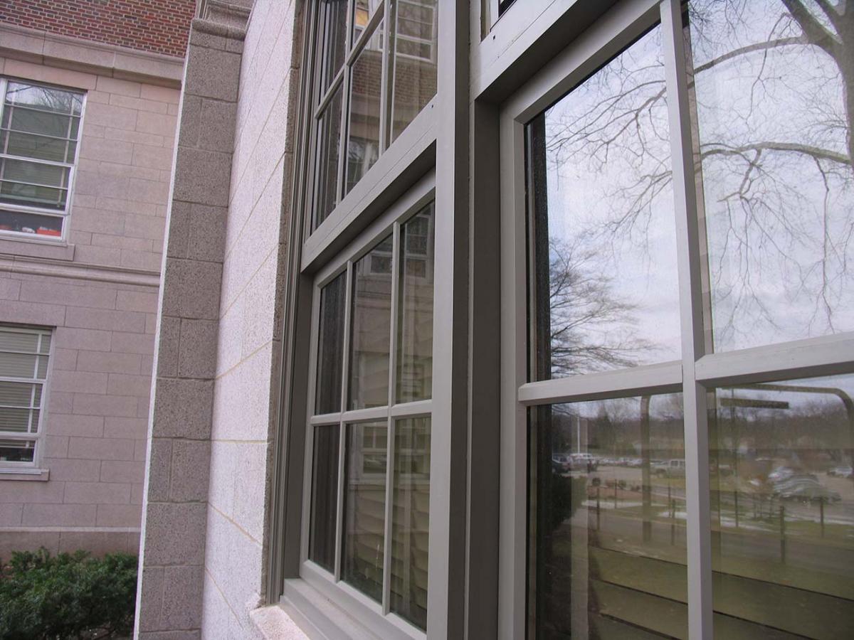 Two Winco 1450 Series fixed-over-projected hung replica windows are installed at LaSalle Academy. 