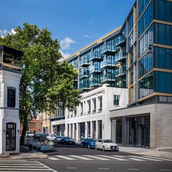 J-Linea-Exterior- Zero-Sightline-Windows