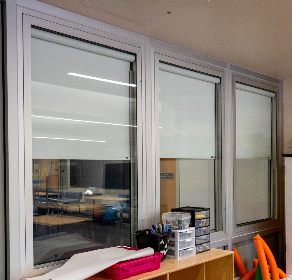 Students in the Washoe County School district in Reno, Nevada benefit from the abundant natural light conditions in multiple ways. The automated Transira shading system controls light and significantly improves occupant comfort. Pathogens in the space are reduced because the shade is encased in between glass. Students in the Washoe County School district in Reno, Nevada benefit from the abundant natural light conditions in multiple ways. The automated Transira shading system controls light and significantly improves occupant comfort. Pathogens in the space are reduced because the shade is encased in between glass.
