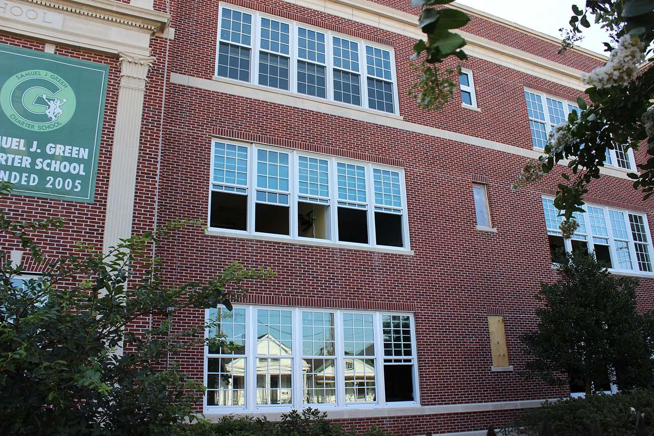 Winco Window replicated the exact profiles from Samuel Green’s original building by creating custom perimeter profiles and installing the Winco 4500S Double Hung windows. Winco Window replicated the exact profiles from Samuel Green’s original building by creating custom perimeter profiles and installing the Winco 4500S Double Hung windows.