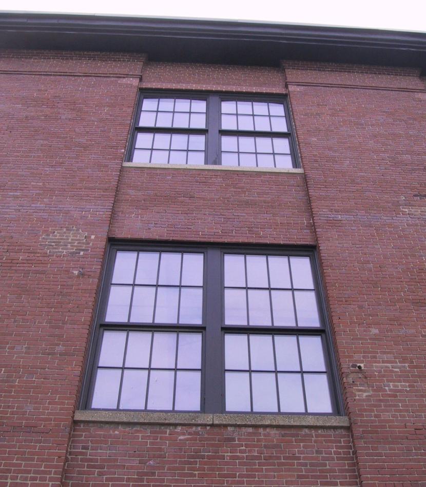 American Locomotive using Winco's 1450S Hung Replica window series. American Locomotive using Winco's 1450S Hung Replica window series.