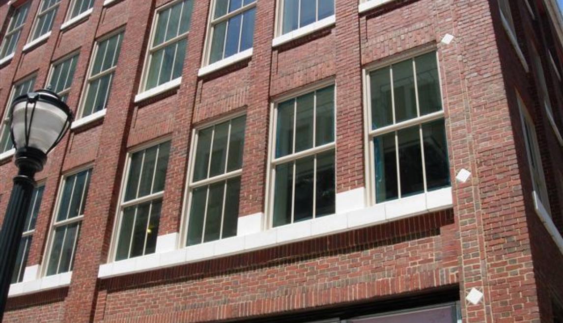 Winco replaced these historically accurate windows in this courthouse annex with blast-resistant 1450S hung replica windows.