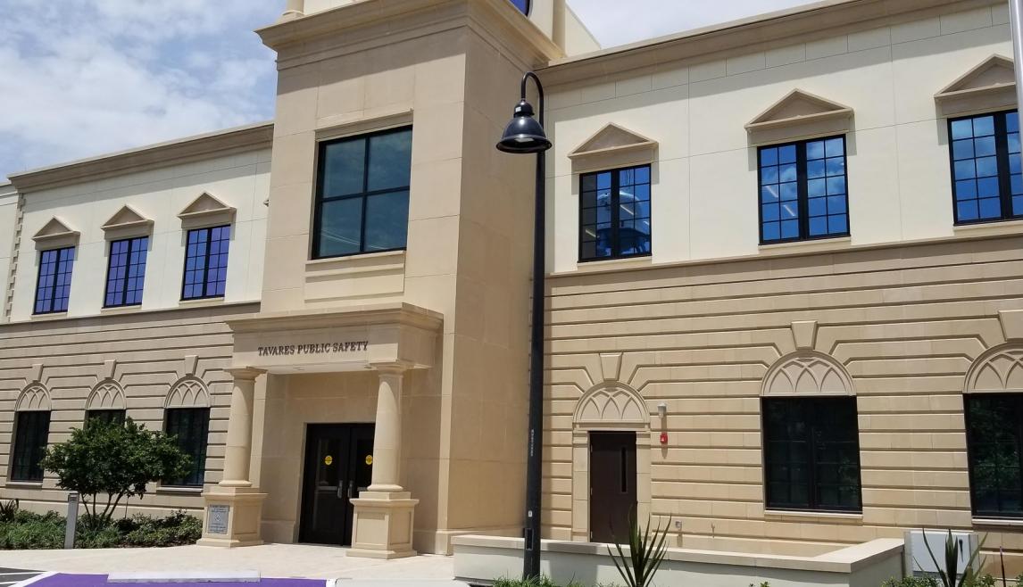 Tavares Public Safety Complex using Winco’s 3350 fixed window series that meet FEMA P-361 standards for tornado and hurricane safety ratings.