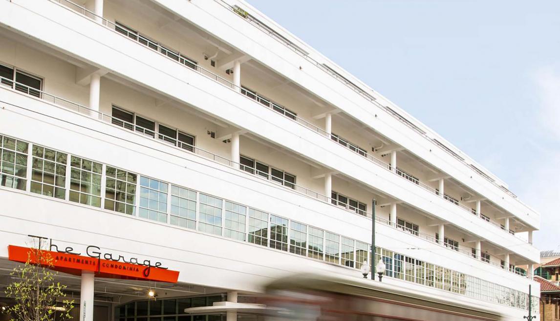 WINCO’s 3250 series Steel Replica windows were installed side-by-side around The Garage’s entire second floor, restoring the look of the dealership’s original windows.