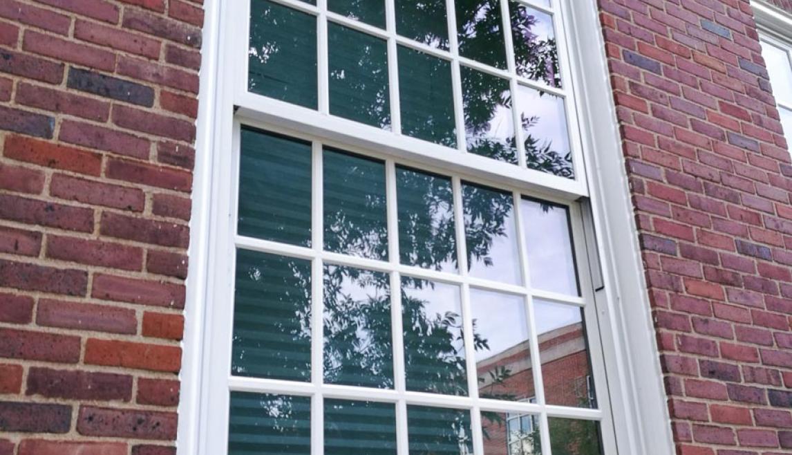 University of Kentucky | Taylor Hall using Winco’s 4500S double hung window series.