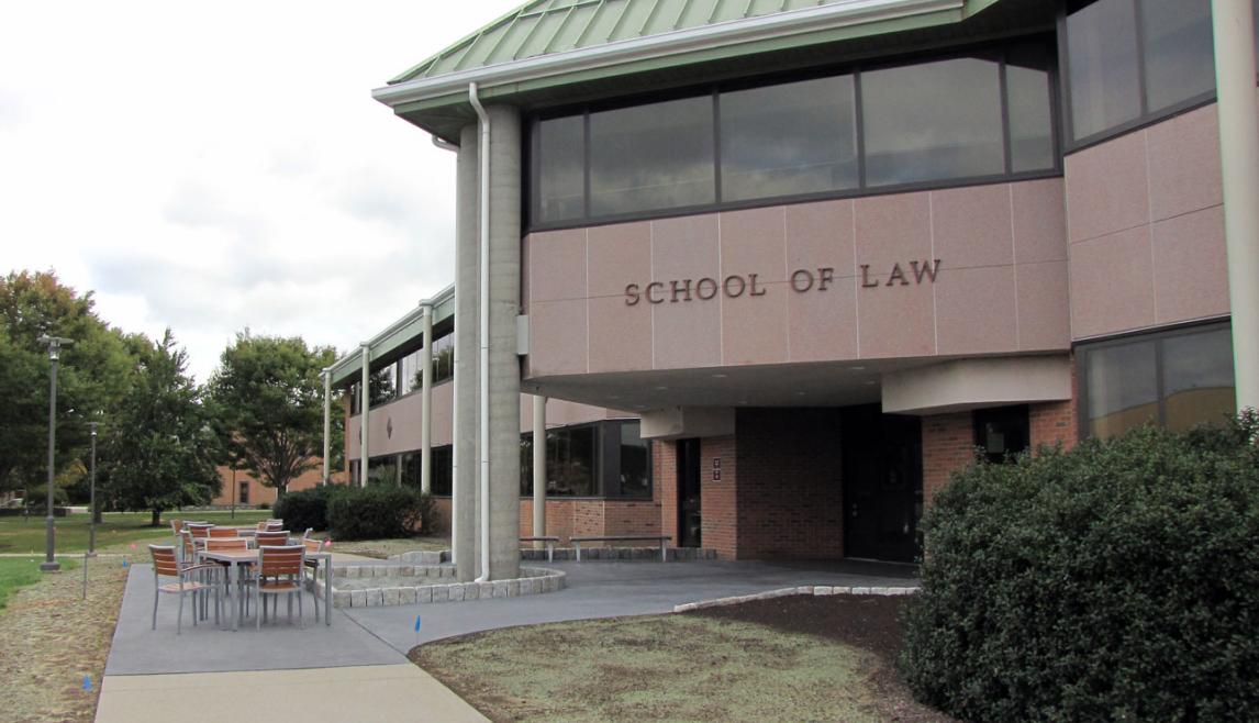 Roger Williams University School of Law using Winco’s 3600 sliding window series.